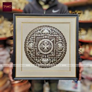 Mandala R Chocosilver BG Frame 22"